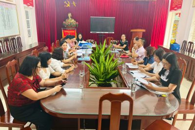 Đón đoàn Đoàn giám sát chuyên đề của Ban Văn hóa – Xã hội về công tác quản lý, tổ chức thực hiện đảm bảo vệ sinh an toàn thực phẩm bữa ăn bán trú cho học sinh trên địa bàn phường Nam Định